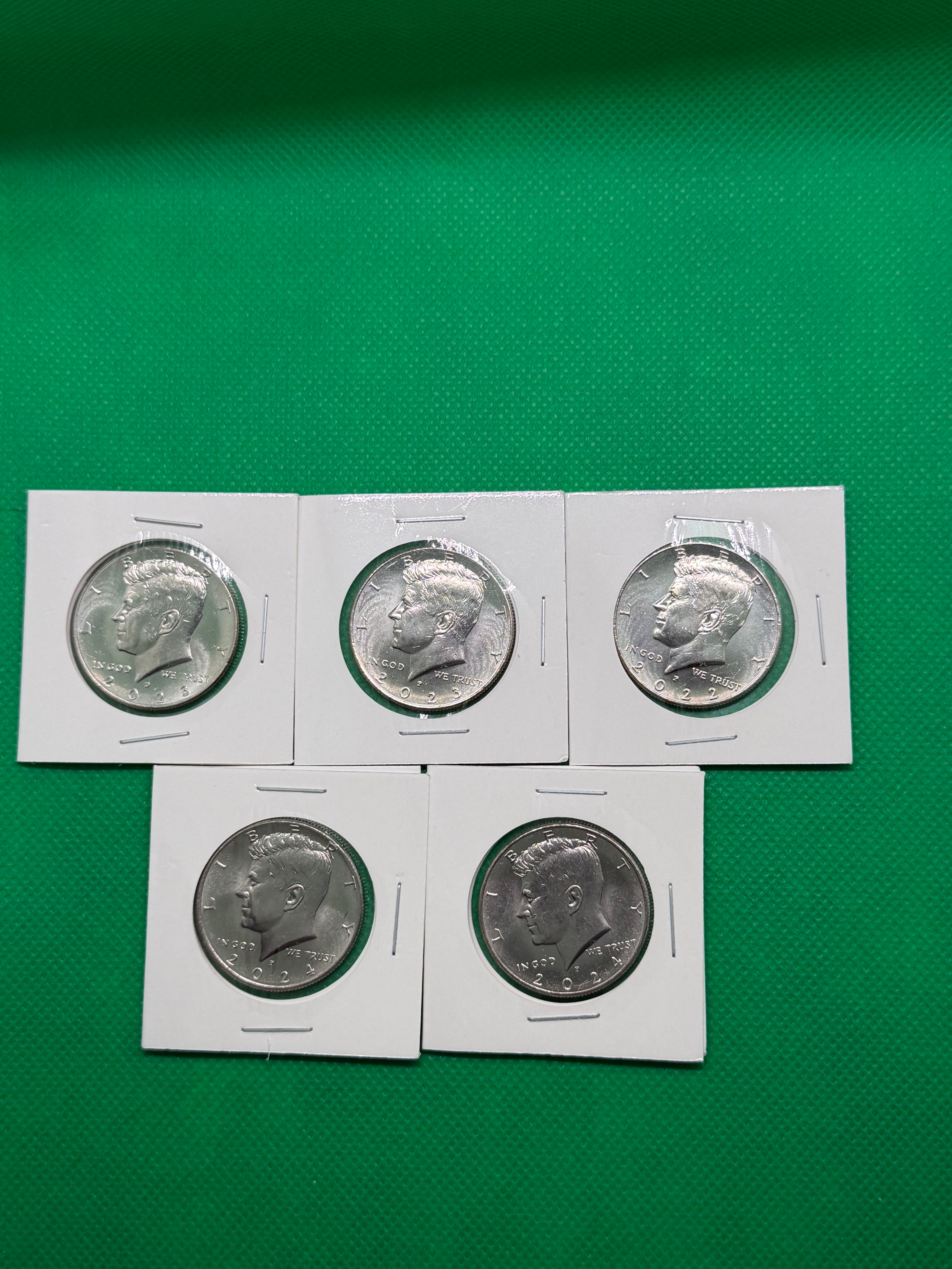 Lot of 5 Modern Kennedy Half Dollars — 2022–2024 — EF to AU
